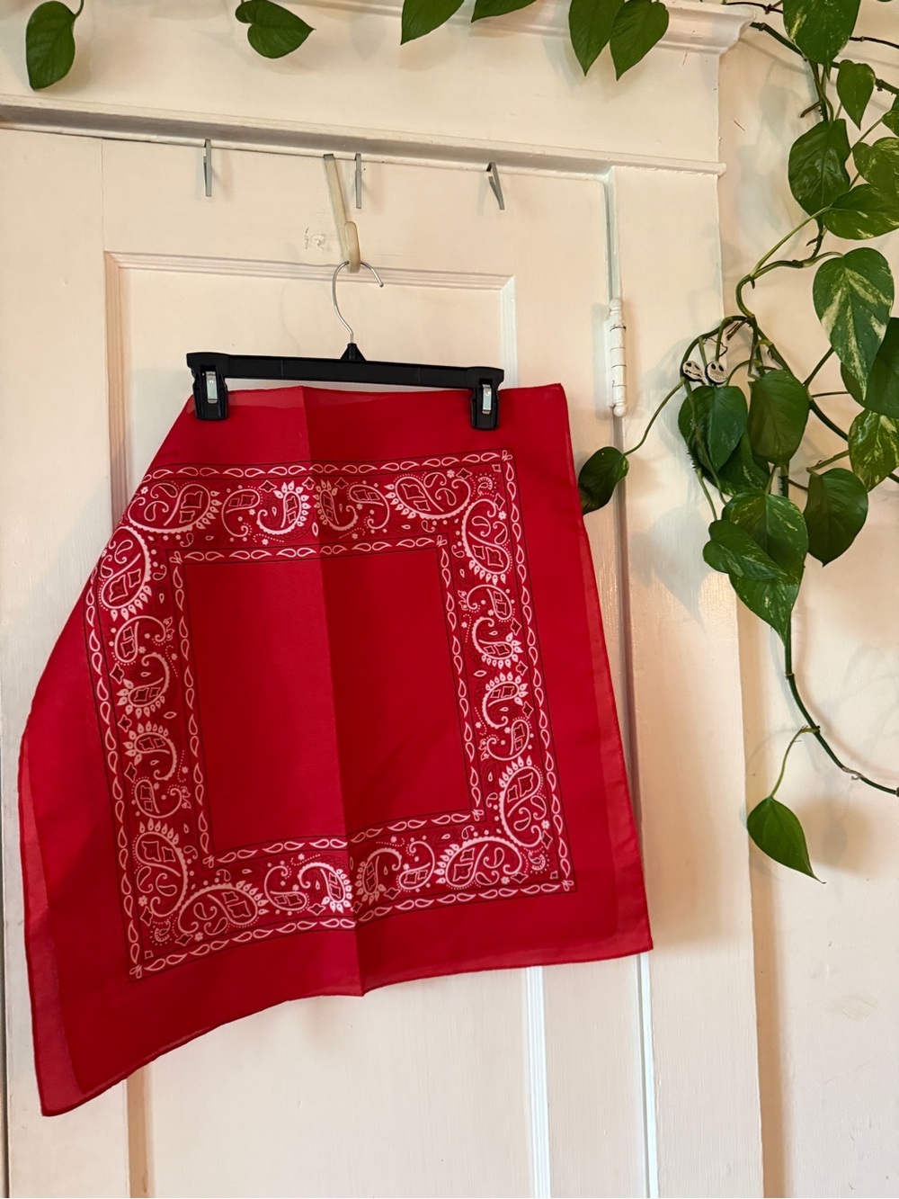 2004 Red Paisley Bandana Scarf (2)